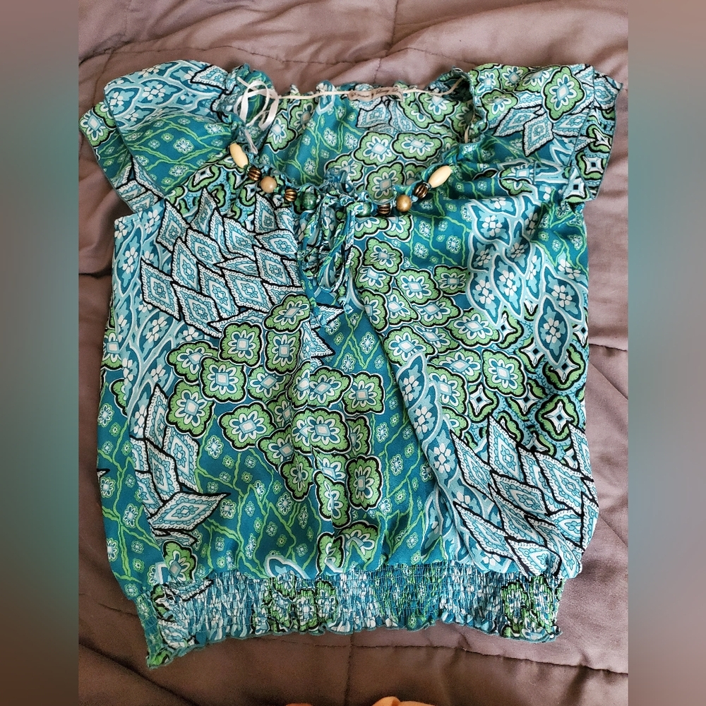 Signature by Larry Levine Teal/White Patterned Blouse, Size Small